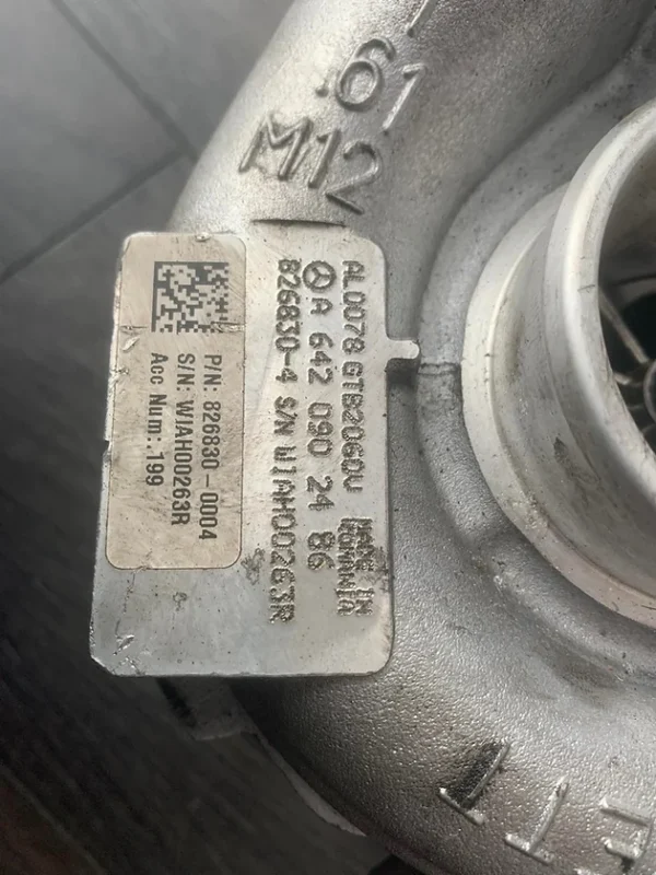 GTB2060vklr ball bearing turbo with billet wheel used - Image 3